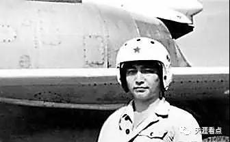 81192,請返航!比起張國榮,今天朋友圈的主角更應該是他!