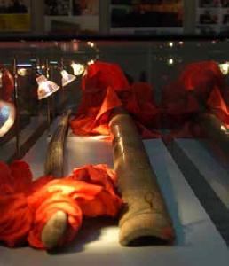 “雷鋒車”扁擔 “雷鋒車”扁擔