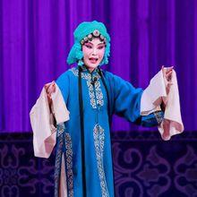 彭越[唐山演藝集團公司評劇團演員]