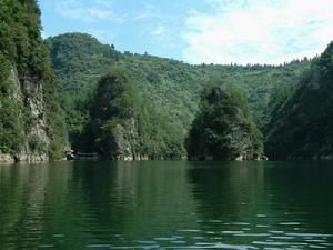 天子山自然保護區——黃龍泉