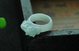 玉貔貅戒指 玉貔貅戒指