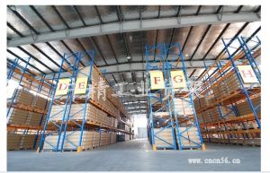 鋼鐵貨架 鋼鐵貨架