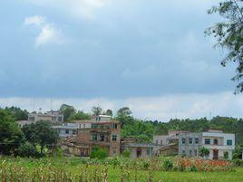 六鳳村[廣西南寧市橫縣校椅鎮下轄村]