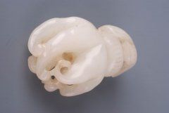 清乾隆白玉佛手煙墜 清乾隆白玉佛手煙墜