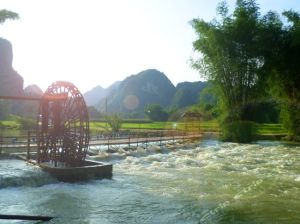 月亮河長壽村 月亮河長壽村