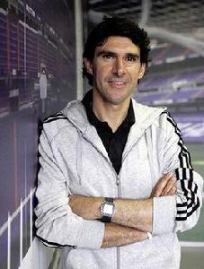 埃托爾·卡蘭卡 埃托爾·卡蘭卡