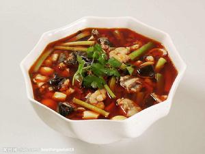 芹菜煮魚 芹菜煮魚