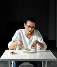 張發財和他的海報