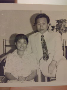 姜燁父親姜雲先生與母親