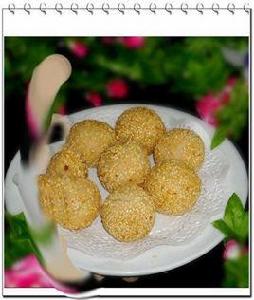 糯米蛋黃球 糯米蛋黃球