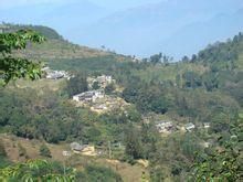 岩鋒洞下寨村 岩鋒洞下寨村