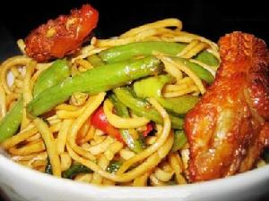 酸菜燜面 酸菜燜面