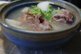 牛尾蘿蔔湯 牛尾蘿蔔湯