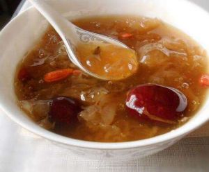 皂角米紅棗銀耳羹 皂角米紅棗銀耳羹