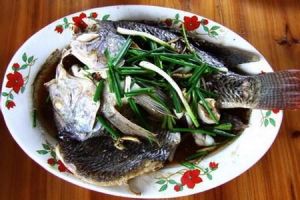 速炒印度風味乾香辣脆江魚仔 速炒印度風味乾香辣脆江魚仔