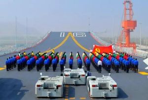 航母男神 航母男神