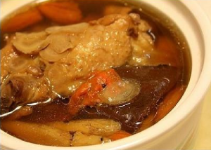 雙黃燉雞湯 雙黃燉雞湯