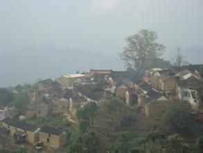 洛恩上寨村 洛恩上寨村