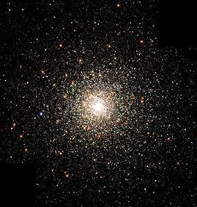 球狀星團M80，在球狀星團中的恆星主要是貧金屬的第二星族。