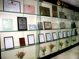 絕美味多功能小吃車