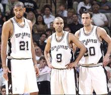 從左到右依次是鄧肯、帕克、吉諾比利