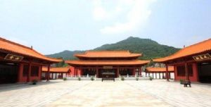 西樵山國藝影視城(黃大仙祠) 西樵山國藝影視城(黃大仙祠)