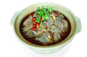 砂鍋狗肉麵 砂鍋狗肉麵