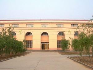 （圖）章丘市實驗中學