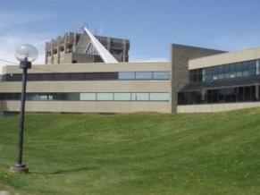 加拿大布魯克大學