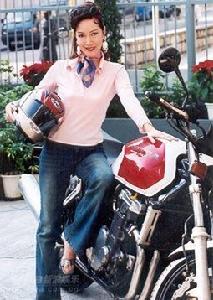 《8號巴士站站情》