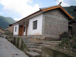 石登村[雲南省蘭坪白族普米族自治縣石登鄉下轄村]