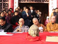 妙安長老於北照寺鑒欣唐代佛頭