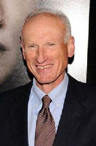 詹姆斯·瑞布霍恩 詹姆斯·瑞布霍恩