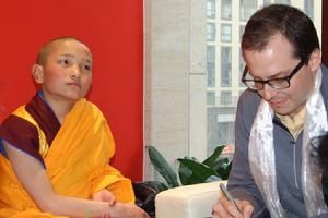 《靜靜的嘛呢石》