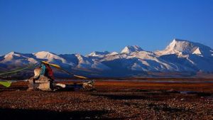 納木那尼峰 納木那尼峰