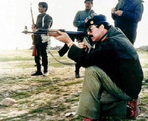 薩達姆從出生到被判絞刑