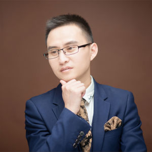 資深網際網路專家：廖梓丞