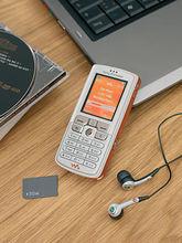 索愛W800c外觀設計圖片