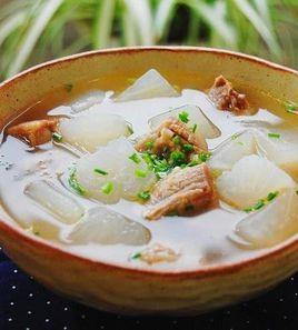 白蘿蔔燉芋頭 白蘿蔔燉芋頭