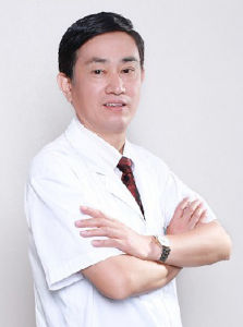 西安晶膚醫學美容醫院院長曾明