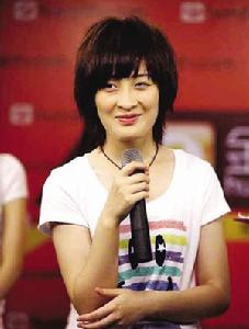 2009年“快女”曾軼可