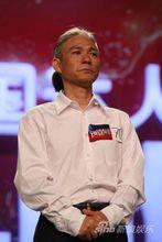 參加達人秀時的高逸峰