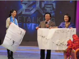 王廣然應邀做客湖北衛視《名人堂》與明星陳數互動