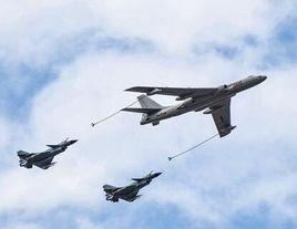 加受油機梯隊 加受油機梯隊