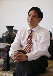 吳新建[勁飛紅木創始人]