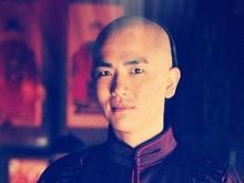 李重甲（張曉龍飾）