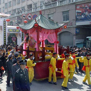 新市鎮蠶花廟會