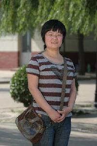 張煒[河北正定中學語文教師]