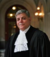 奧恩&middot;哈蘇奈