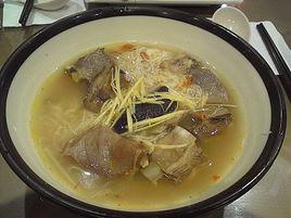 排骨湯麵 排骨湯麵